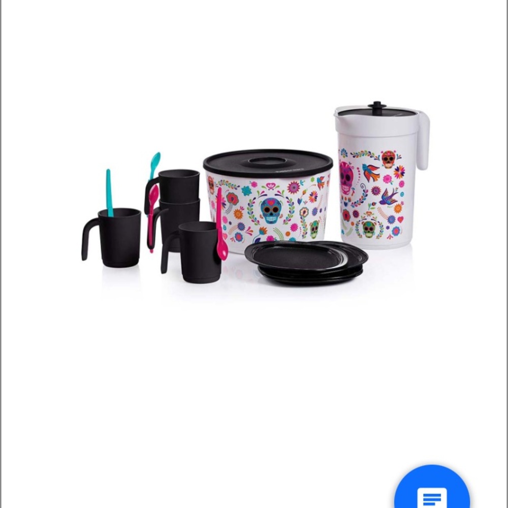 Tupperware picnic set
